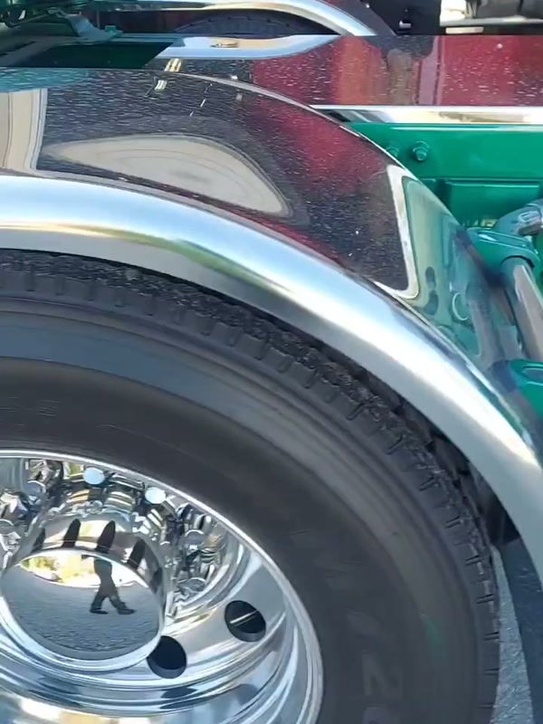 Commercial truck accessories