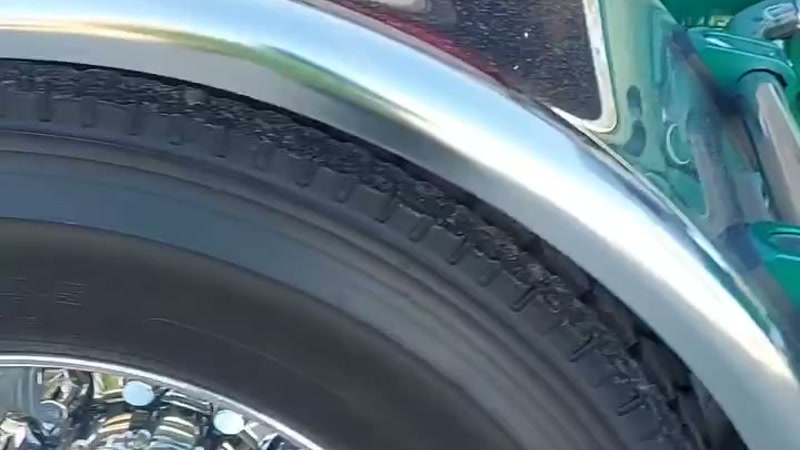 Commercial truck accessories