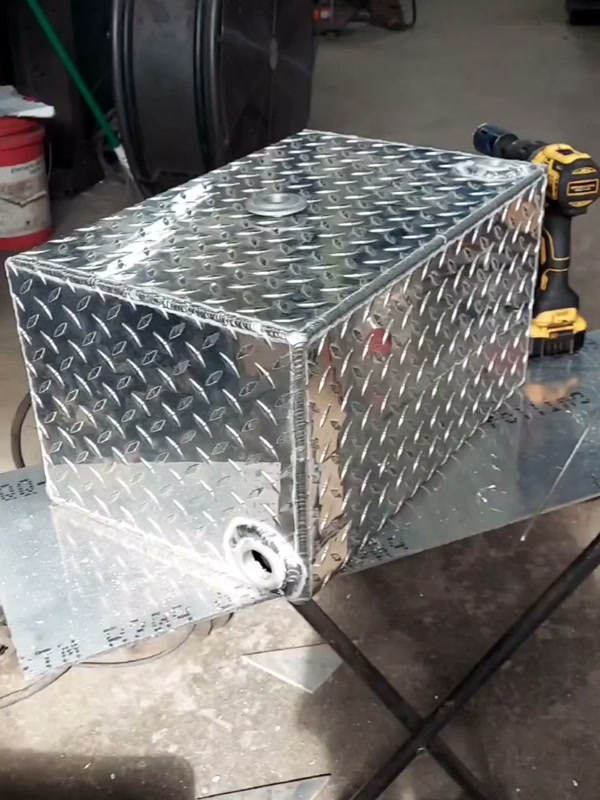 Truck toolbox installation