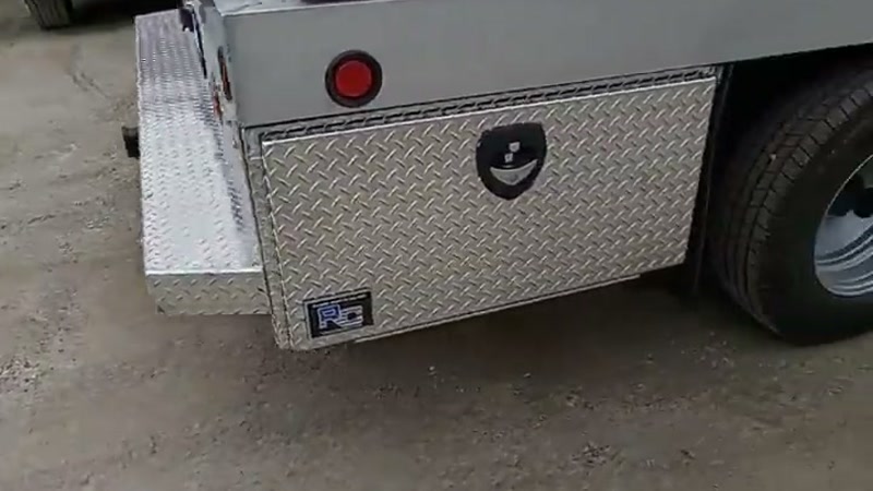 Truck toolbox installation