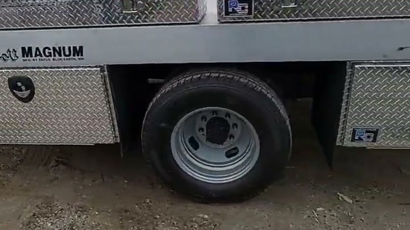 Truck toolbox installation